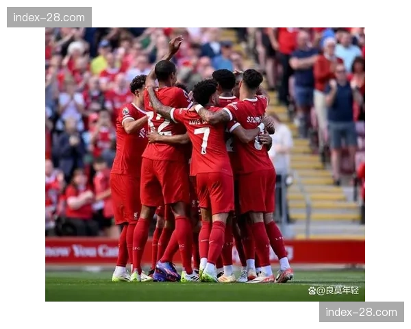 利物浦中场覆盖面积不足战术要求，对手轻松通过中场从容起脚